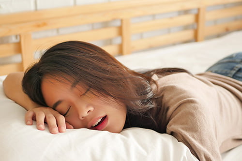 Dormir con la boca abierta